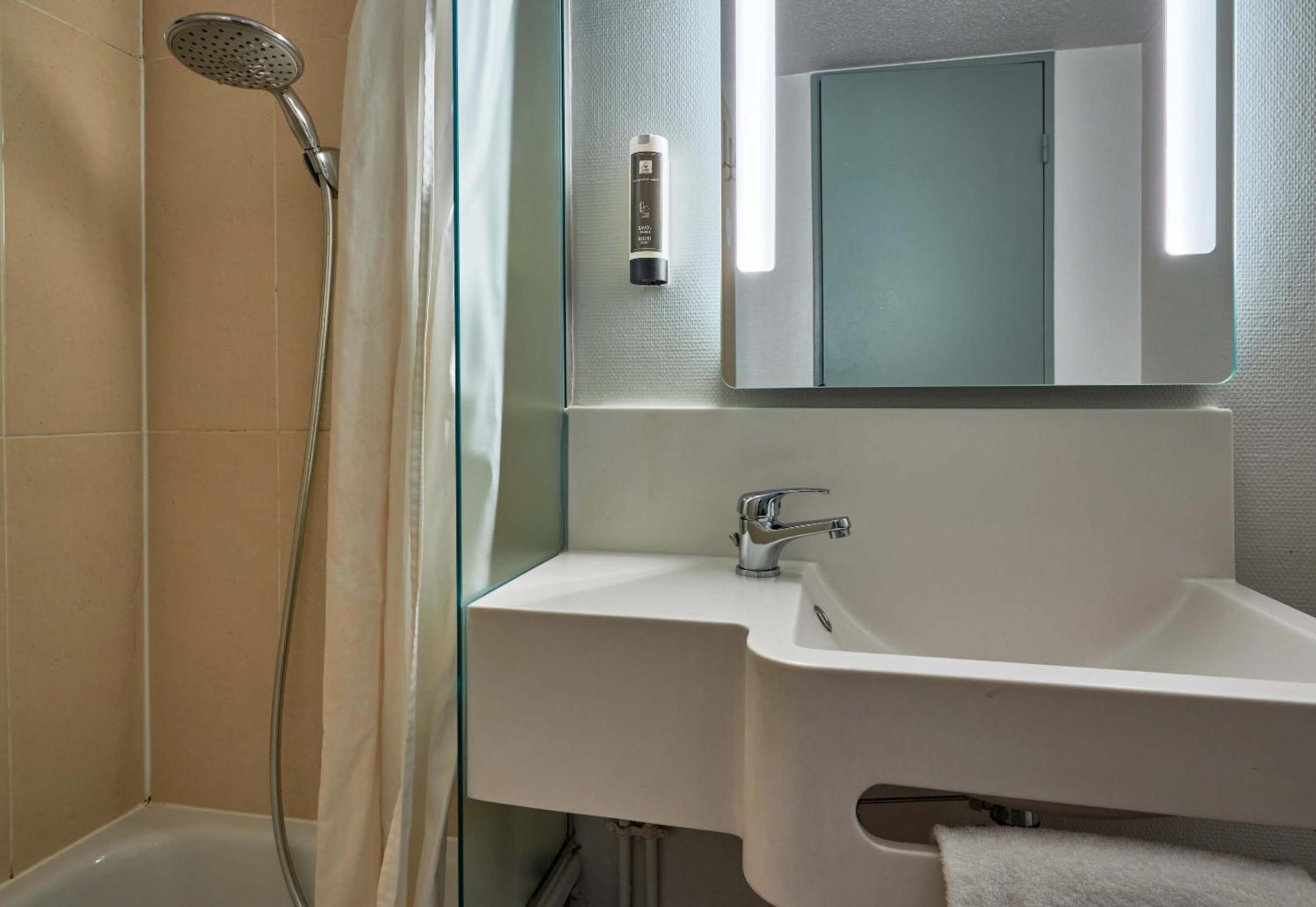 B&B Hotel Cherbourg 외부 사진