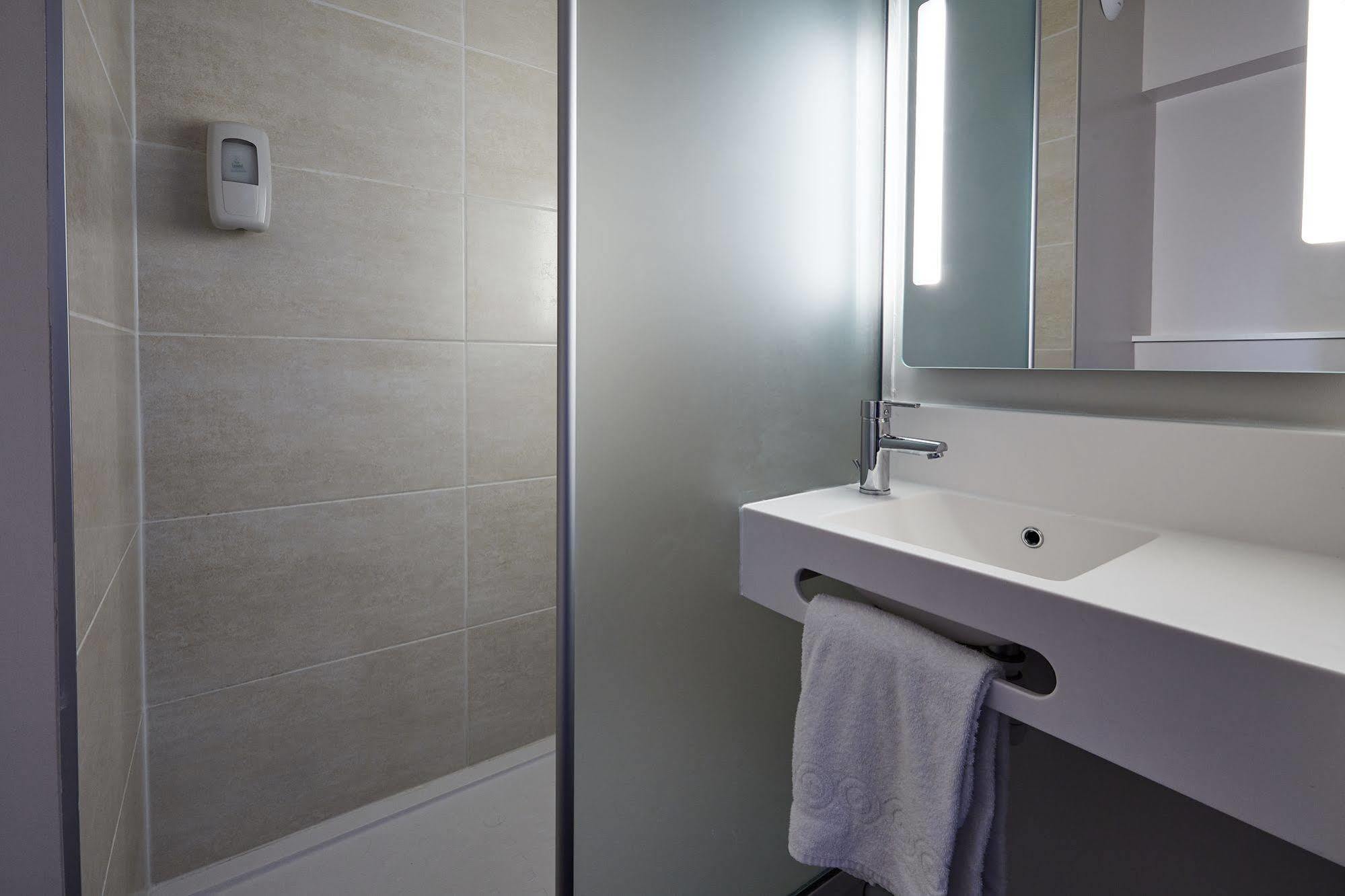 B&B Hotel Cherbourg 외부 사진