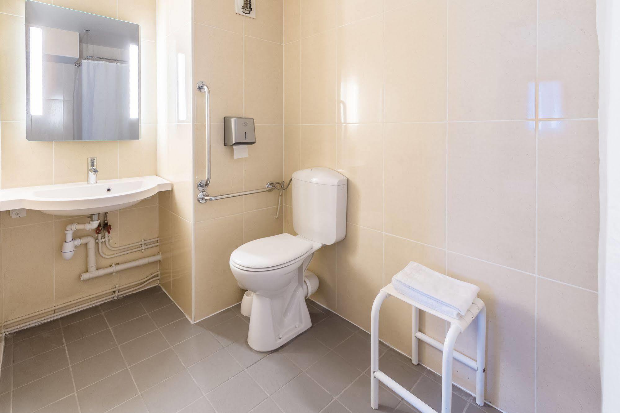 B&B Hotel Cherbourg 외부 사진